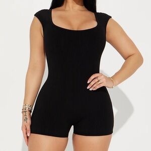 Fashion Nova Elegant Black Ribbed Snatched Women's Romper